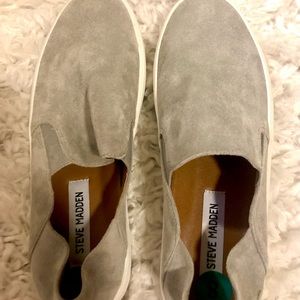 Steve Madden brand new suede loafers